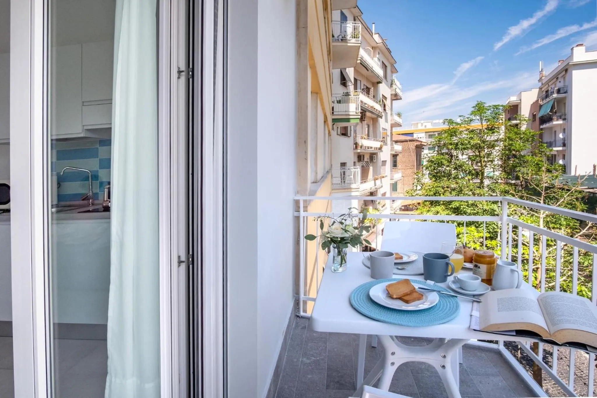Balcony/Terrace in SorrentoVibes - Family Apartment in Sorrento Centre