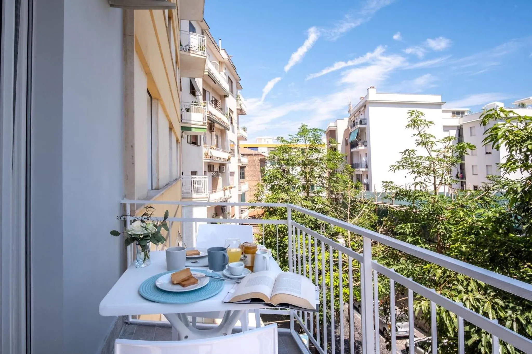 Facade/entrance in SorrentoVibes - Family Apartment in Sorrento Centre