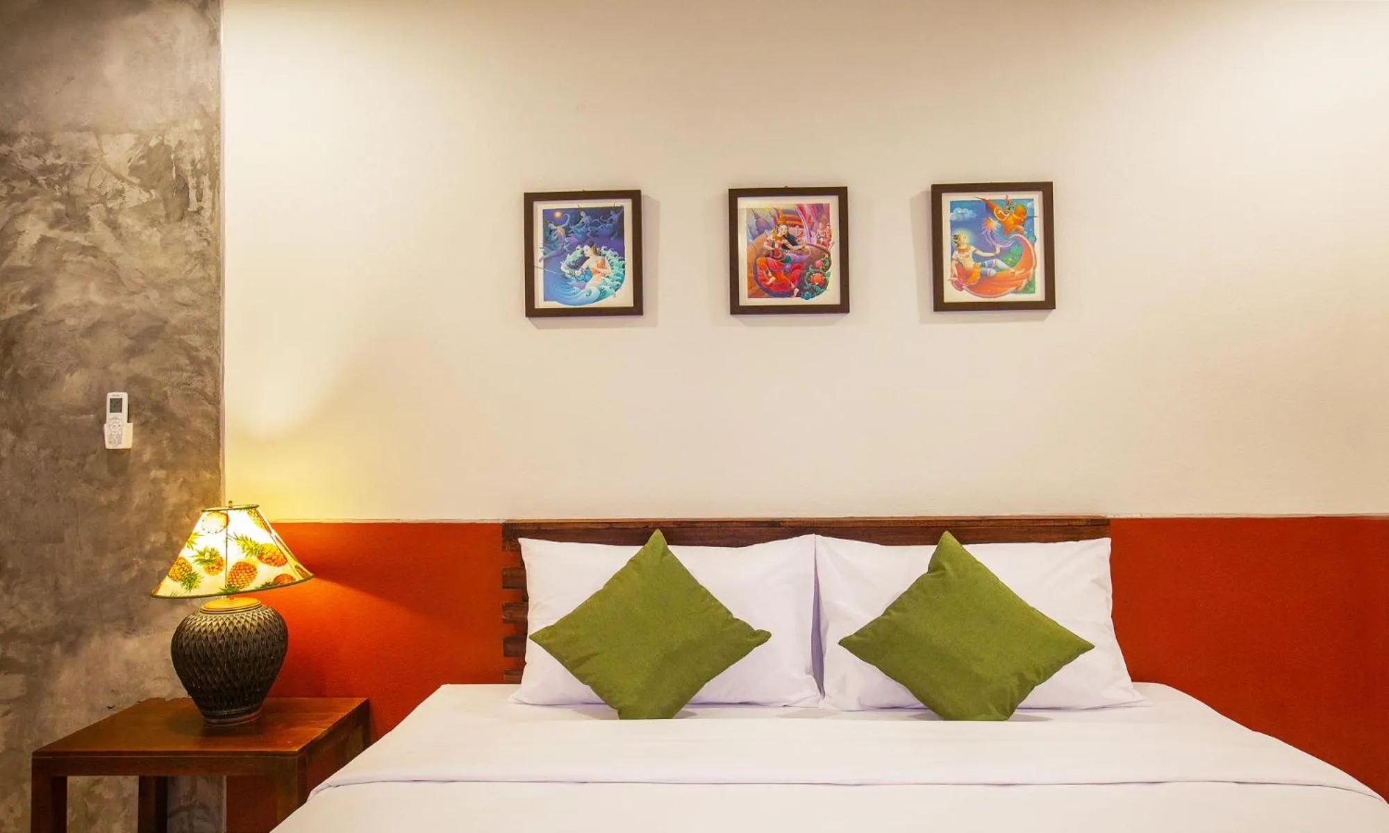 Bed in Phangnga Keeree Resort & Gallery