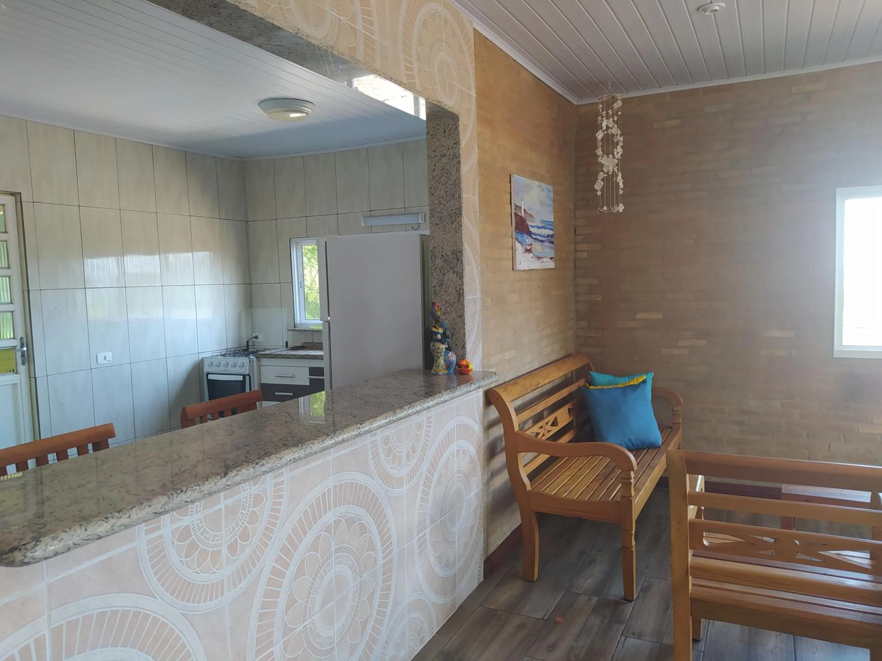 Cobertura na Enseada a 80 m da areia