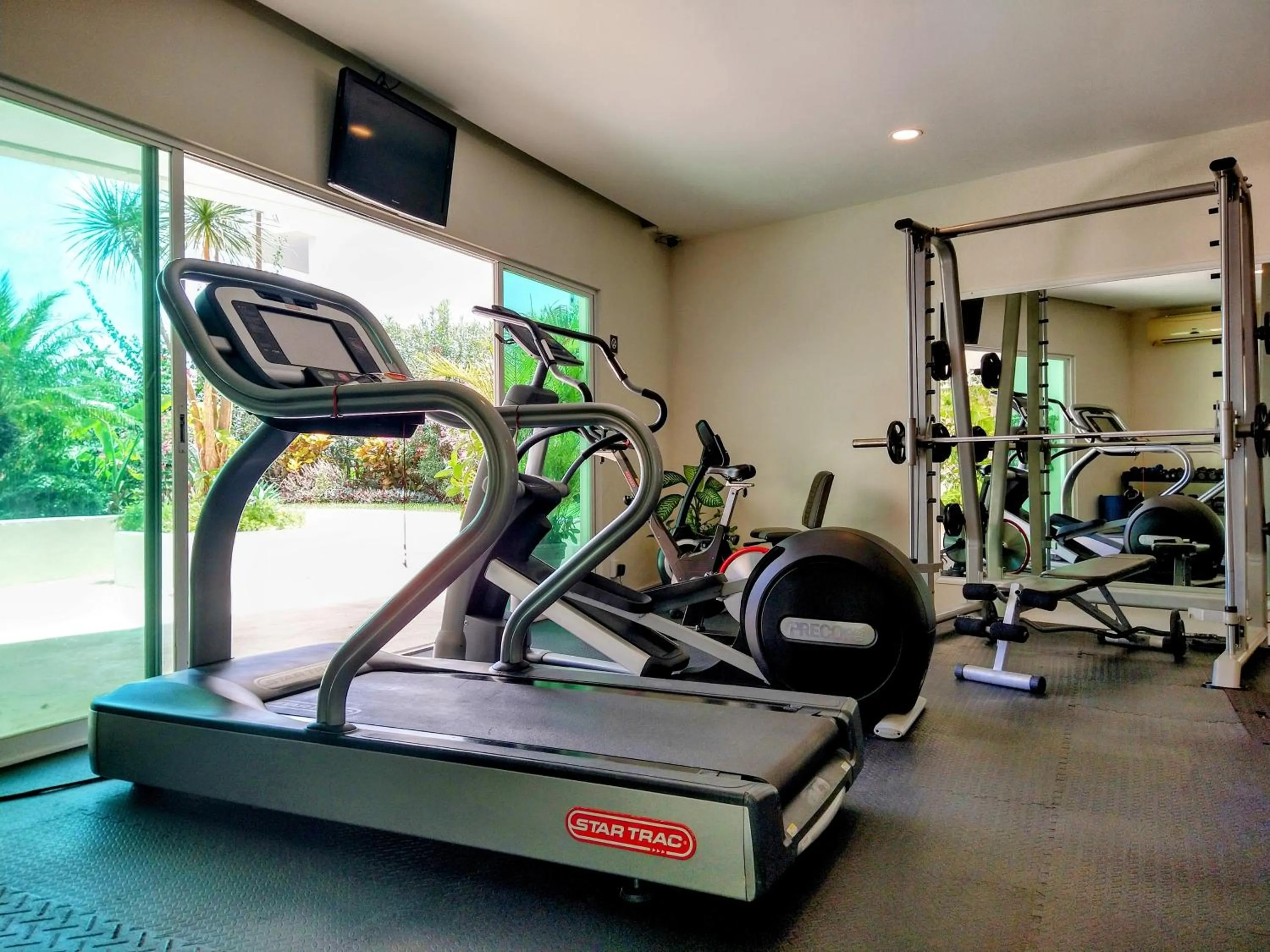 Fitness centre/facilities in Sunset Condo 104 Puerta al Mar Isla Mujeres Mexico