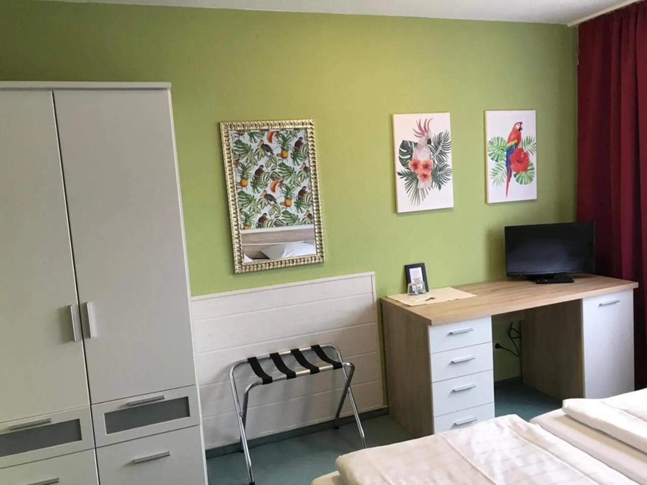 Decorative detail, Bed in City-Hotel Kaiserhof