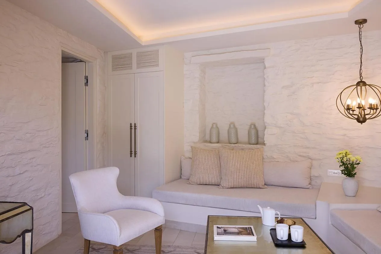 Seating area in Ydor Hotel & Spa by Sandglass