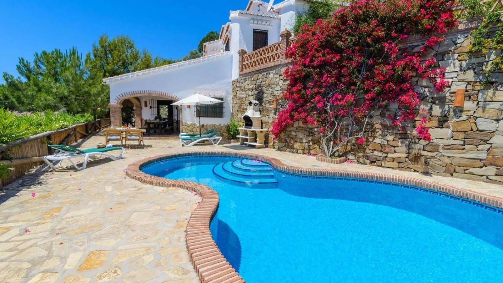 Finca Almencino Competa by Ruralidays