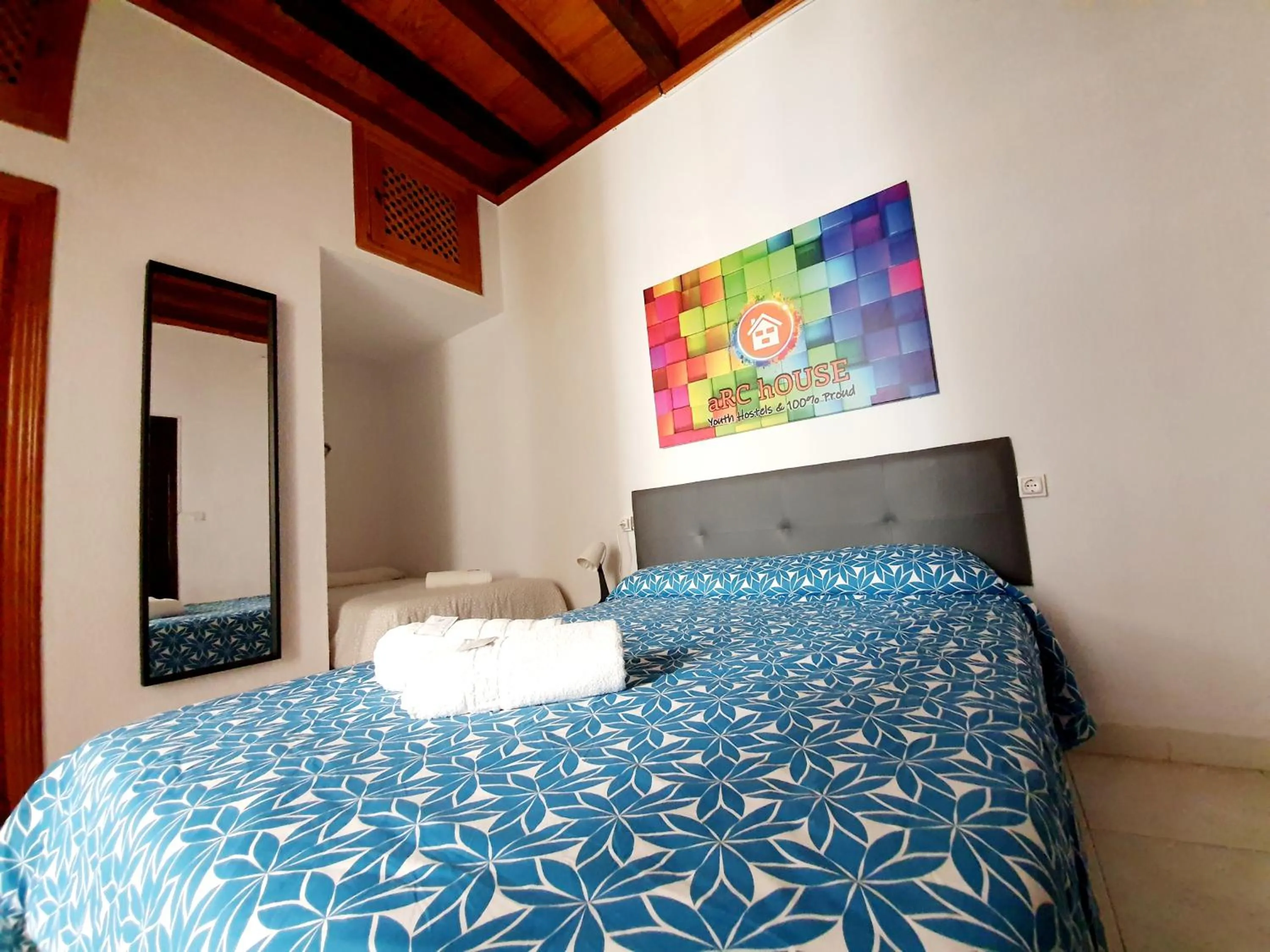 Bed in Arc House Córdoba Only Adults