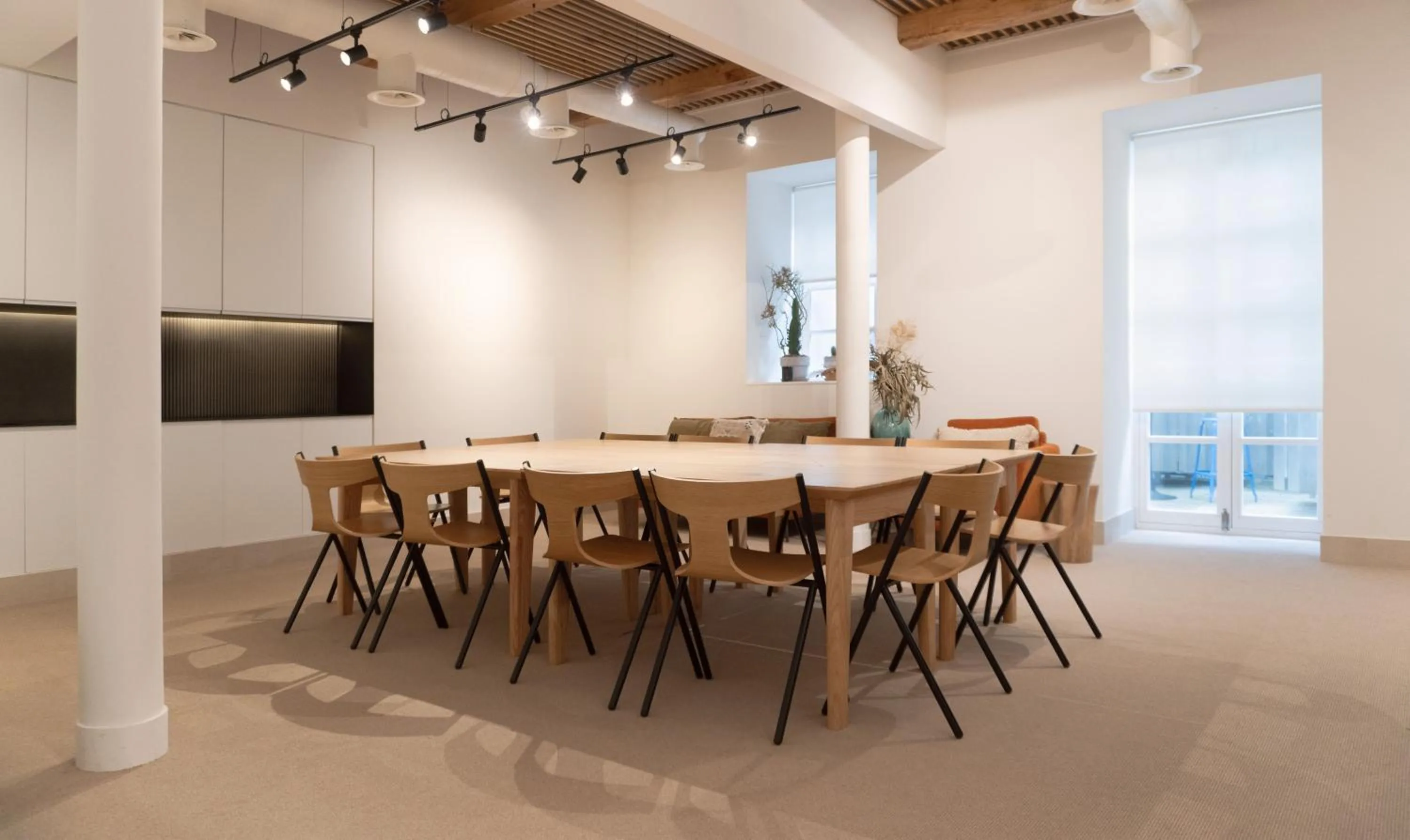 Meeting/conference room in NORO Plaza