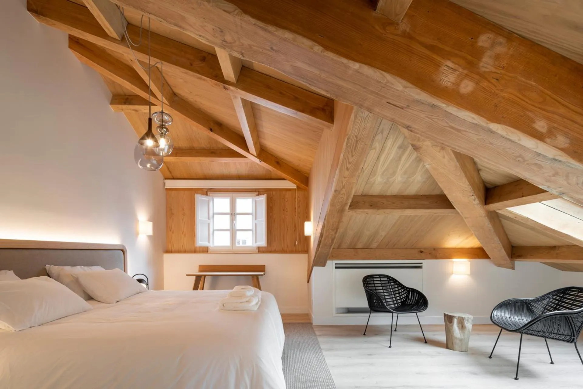 Bedroom, Bed in NORO Plaza