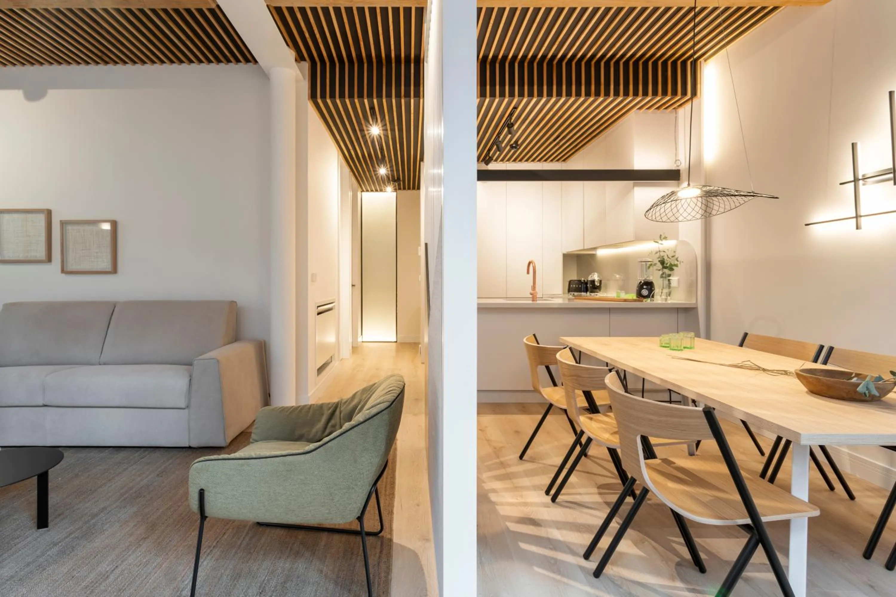 Dining area in NORO Plaza