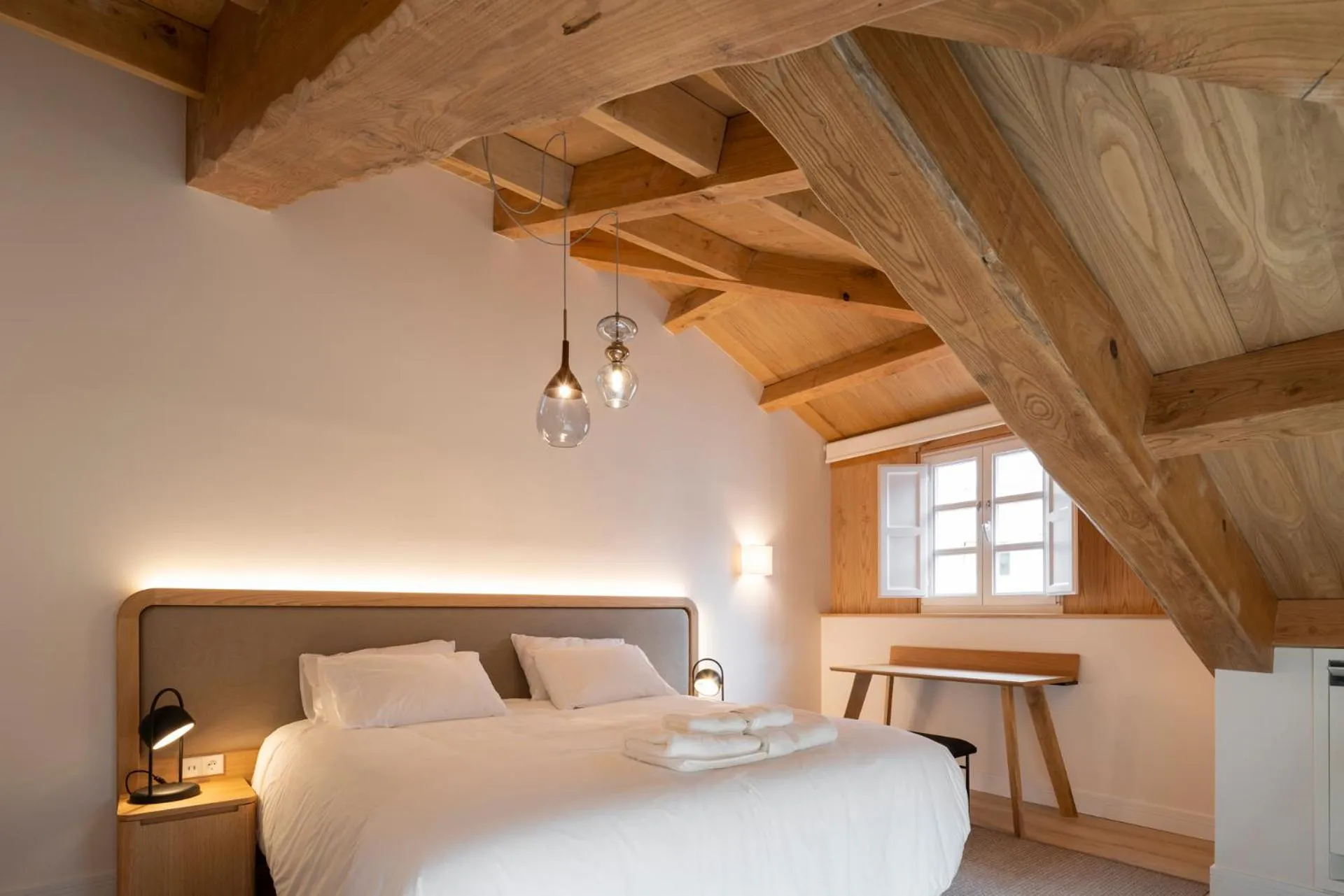 Bedroom, Bed in NORO Plaza