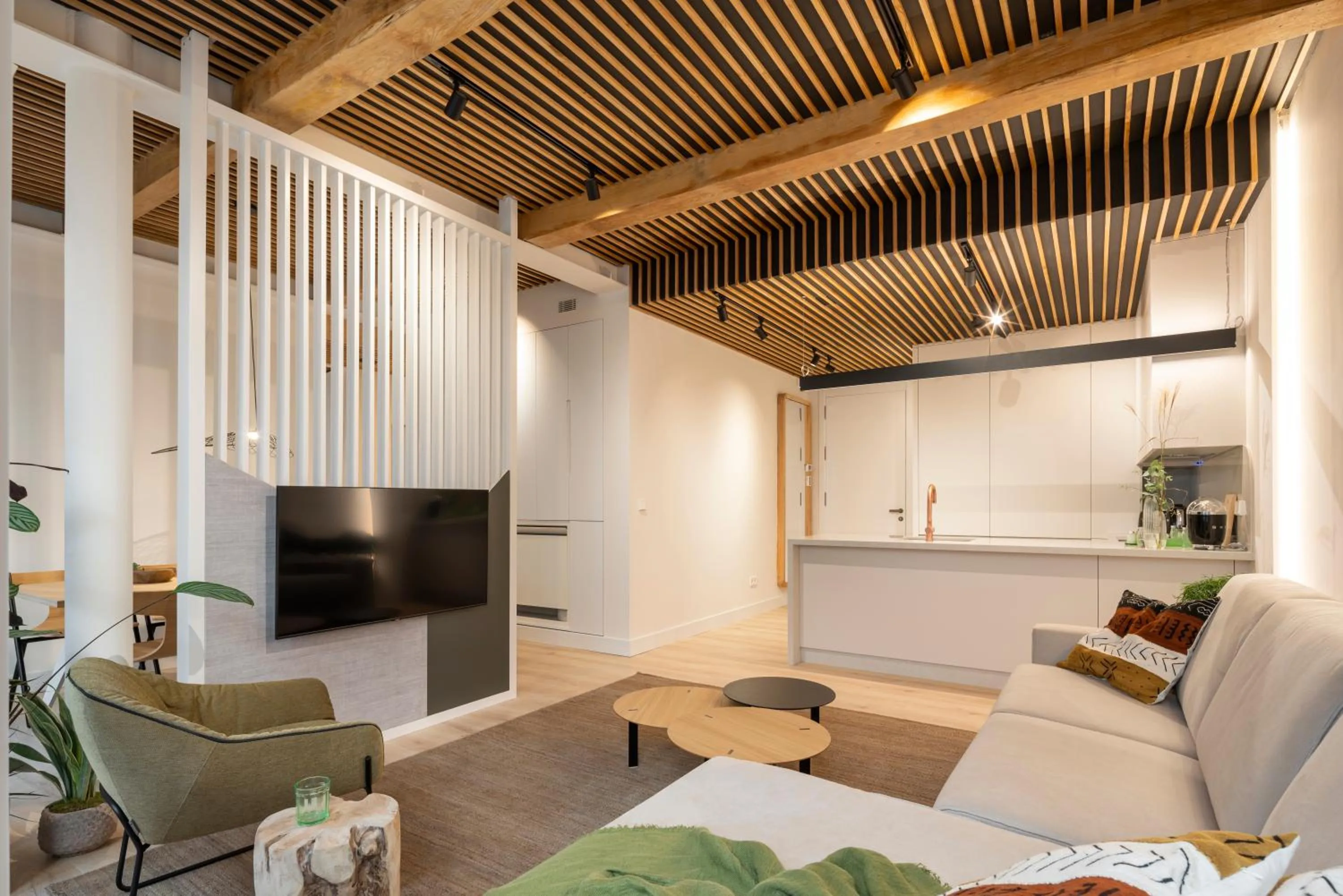 Living room in NORO Plaza