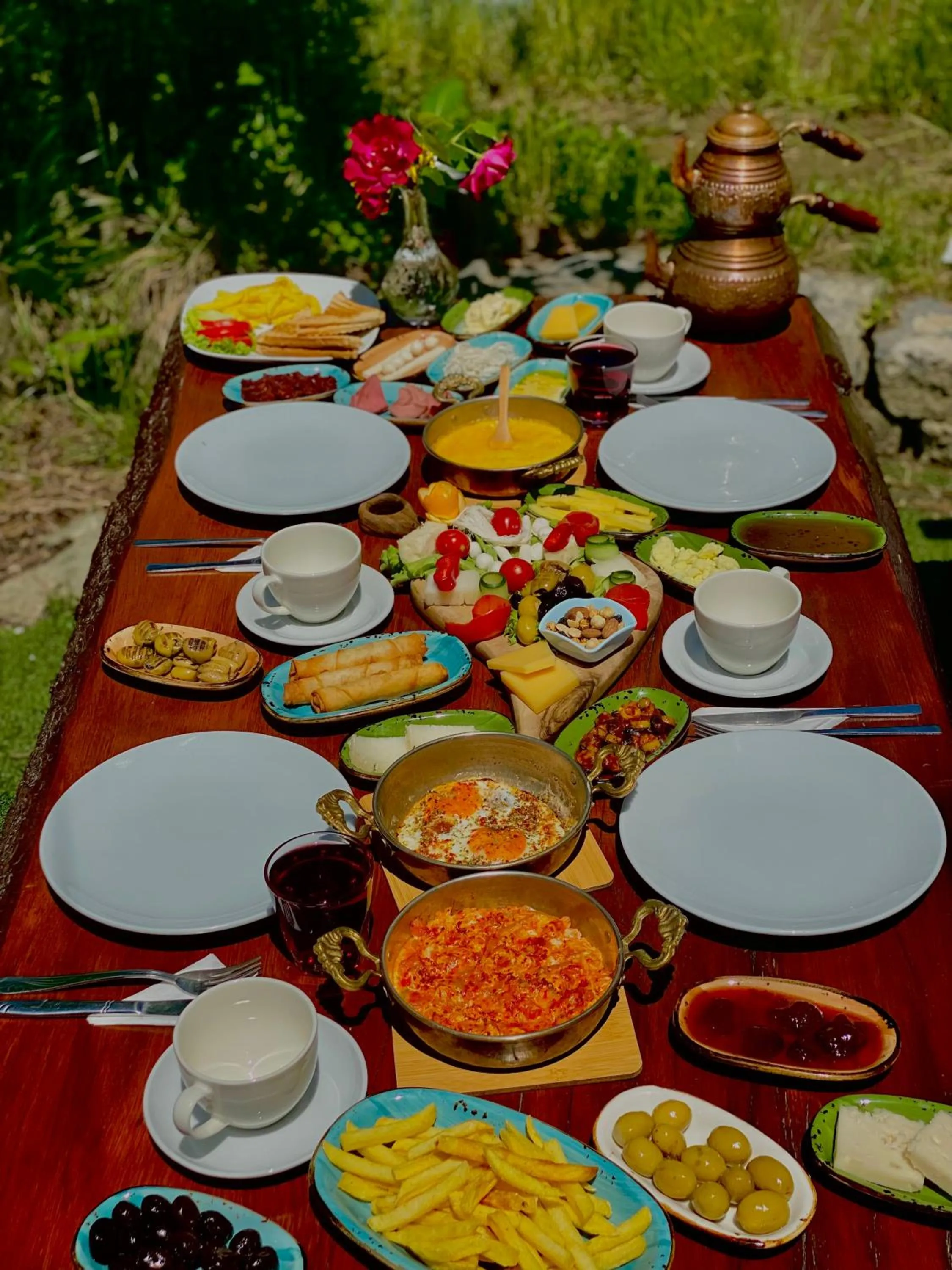 Food and drinks in River Didi Otel