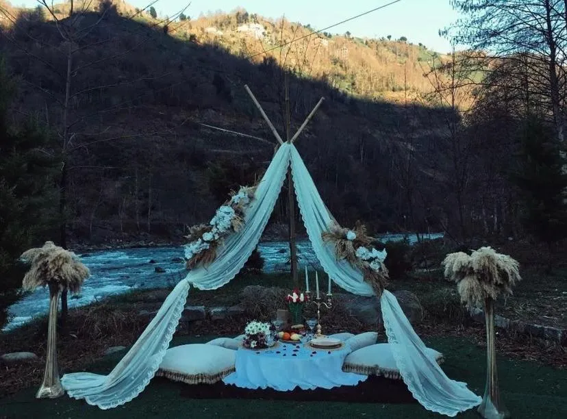 Decorative detail in River Didi Otel