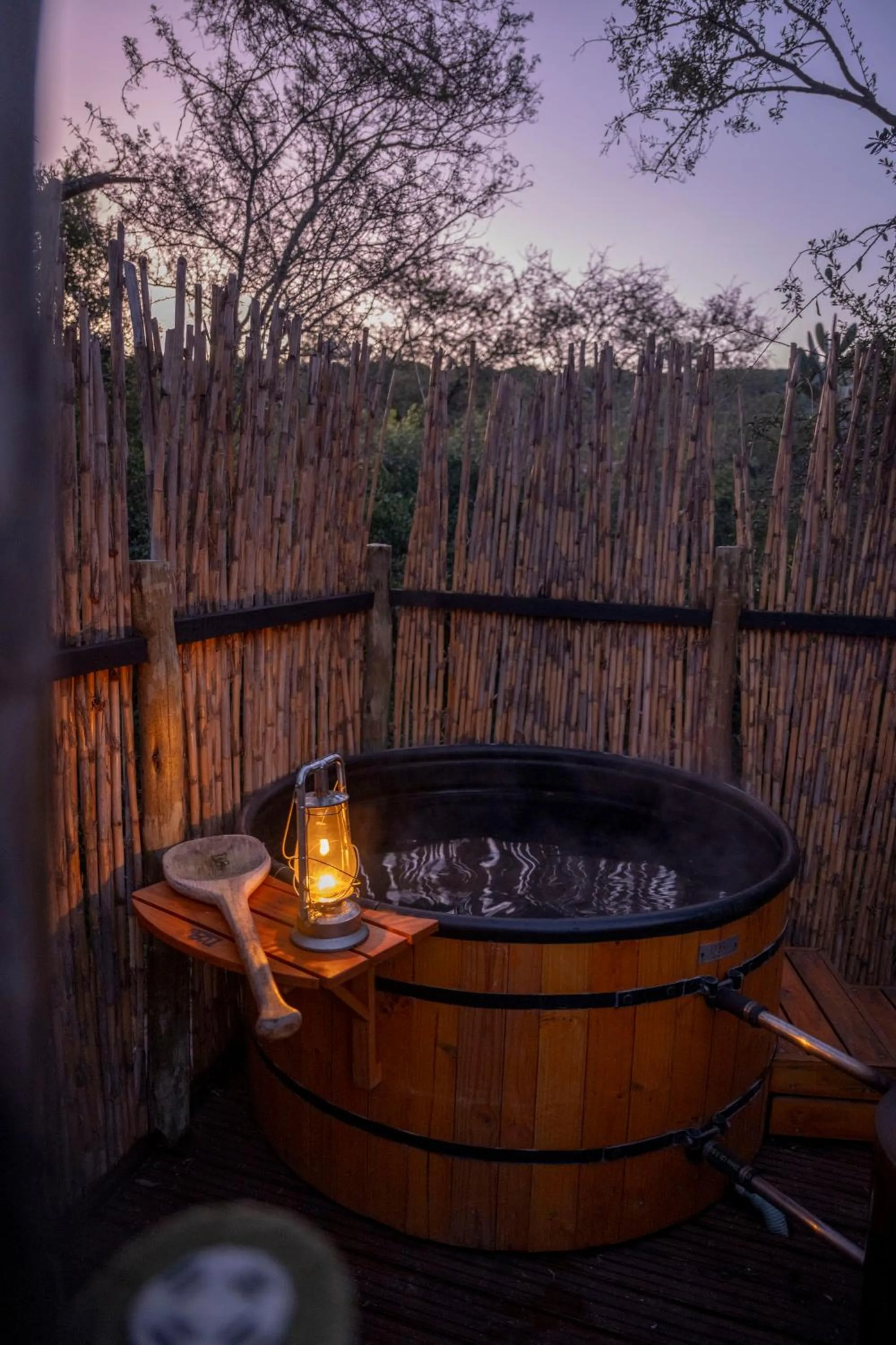 Hot Tub in Quatermain's 1920's Safari Camp – Amakhala Game Reserve