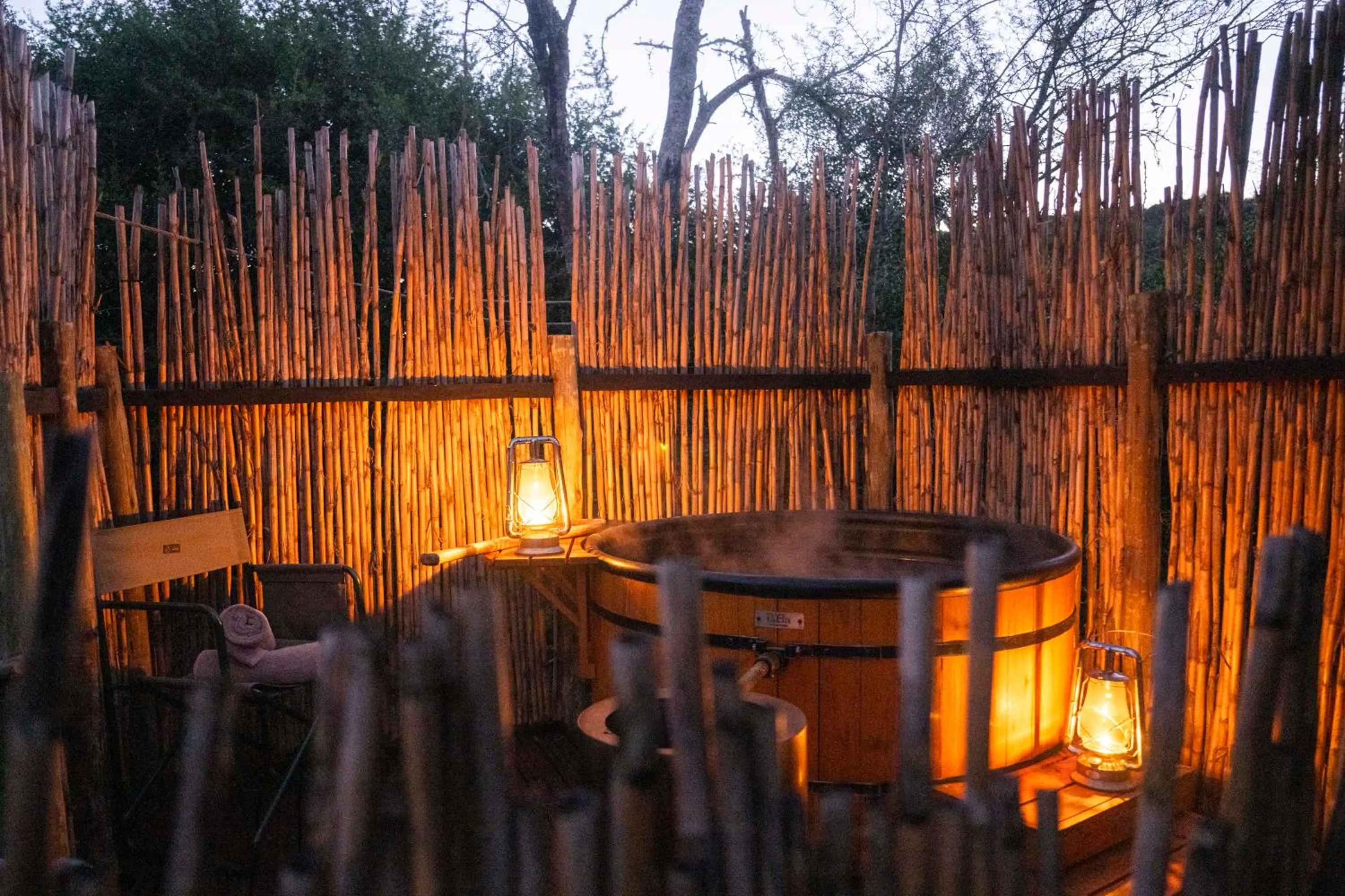 Hot Tub in Quatermain's 1920's Safari Camp – Amakhala Game Reserve