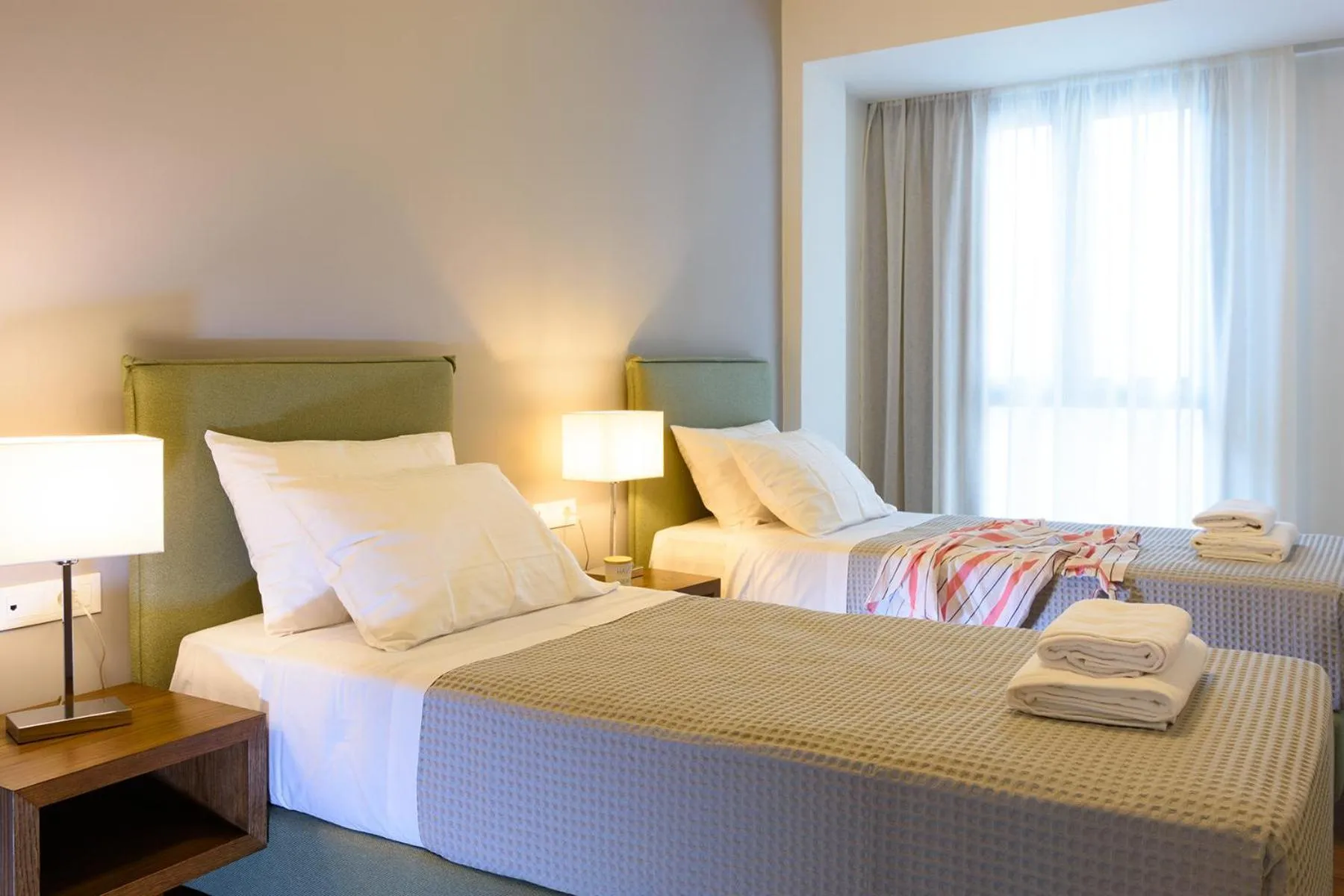 Bedroom, Bed in Elounda Colour Apartments