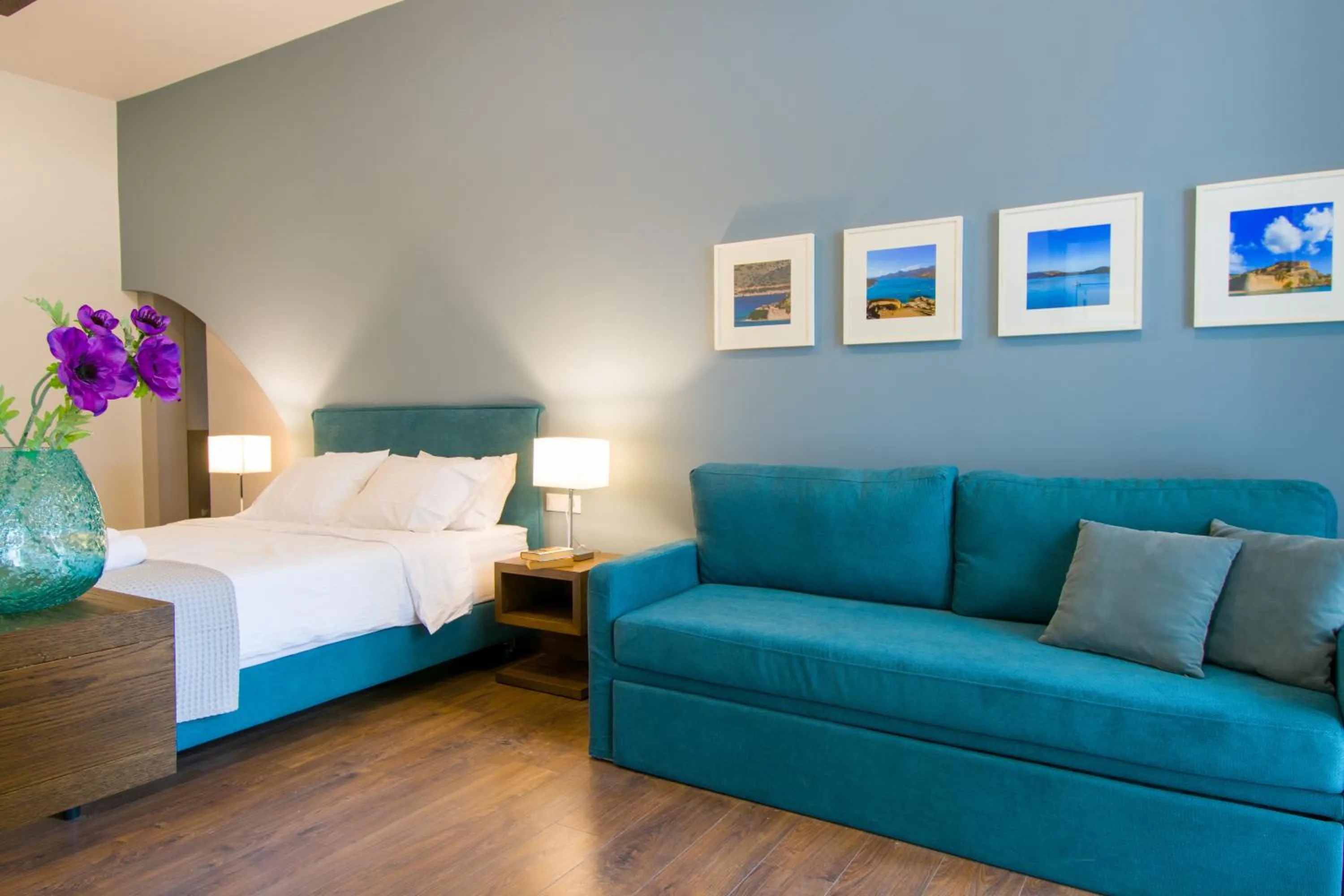 Facility for disabled guests, Bed in Elounda Colour Apartments