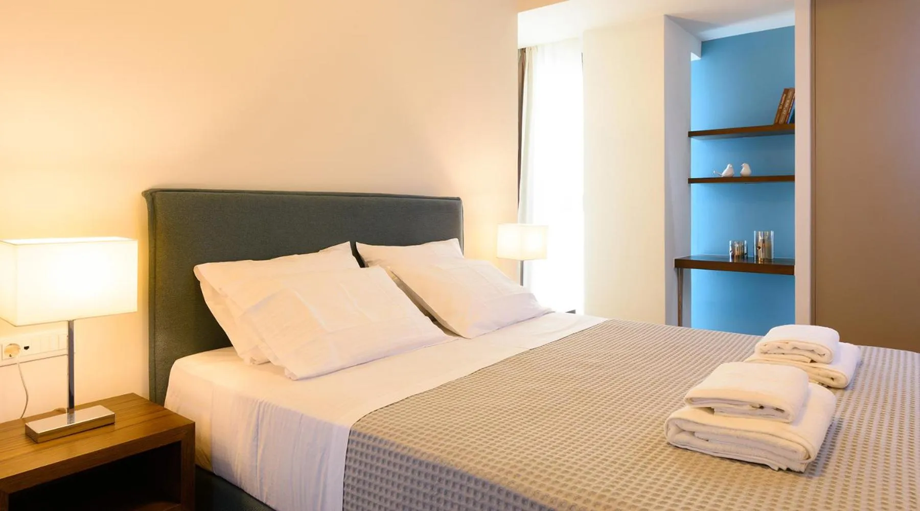 Bedroom, Bed in Elounda Colour Apartments