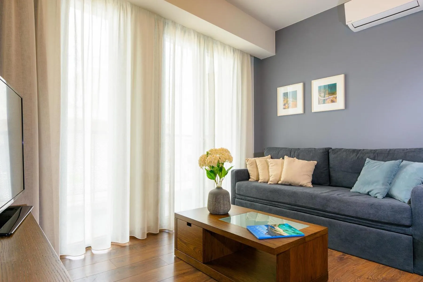 Seating area in Elounda Colour Apartments