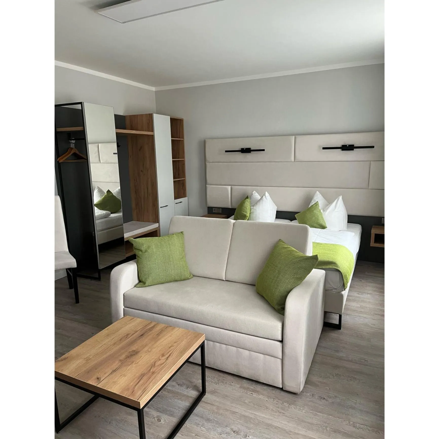 Bed in Hotel und Restaurant Kranichsberg