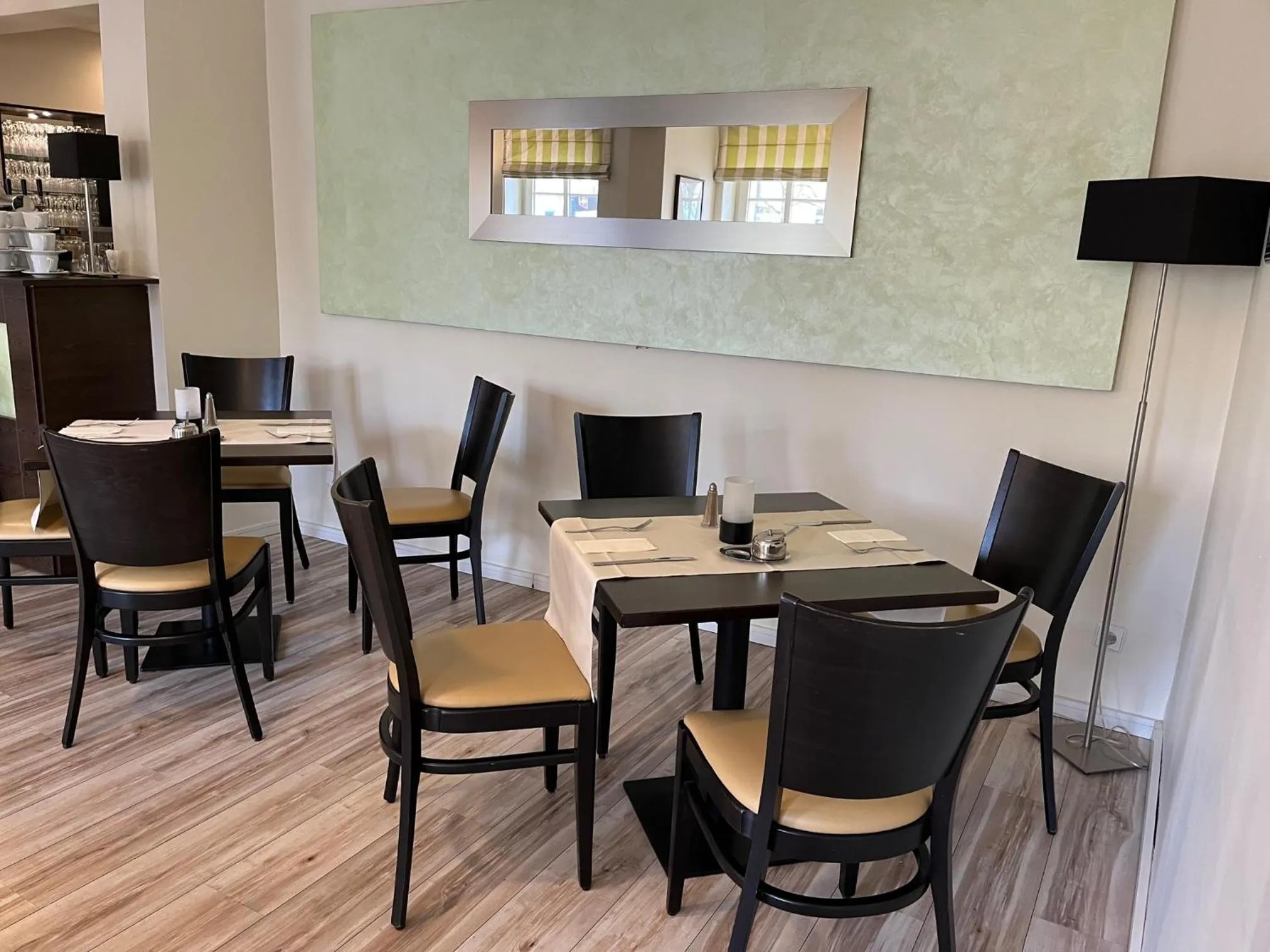 Restaurant/places to eat in Hotel und Restaurant Kranichsberg