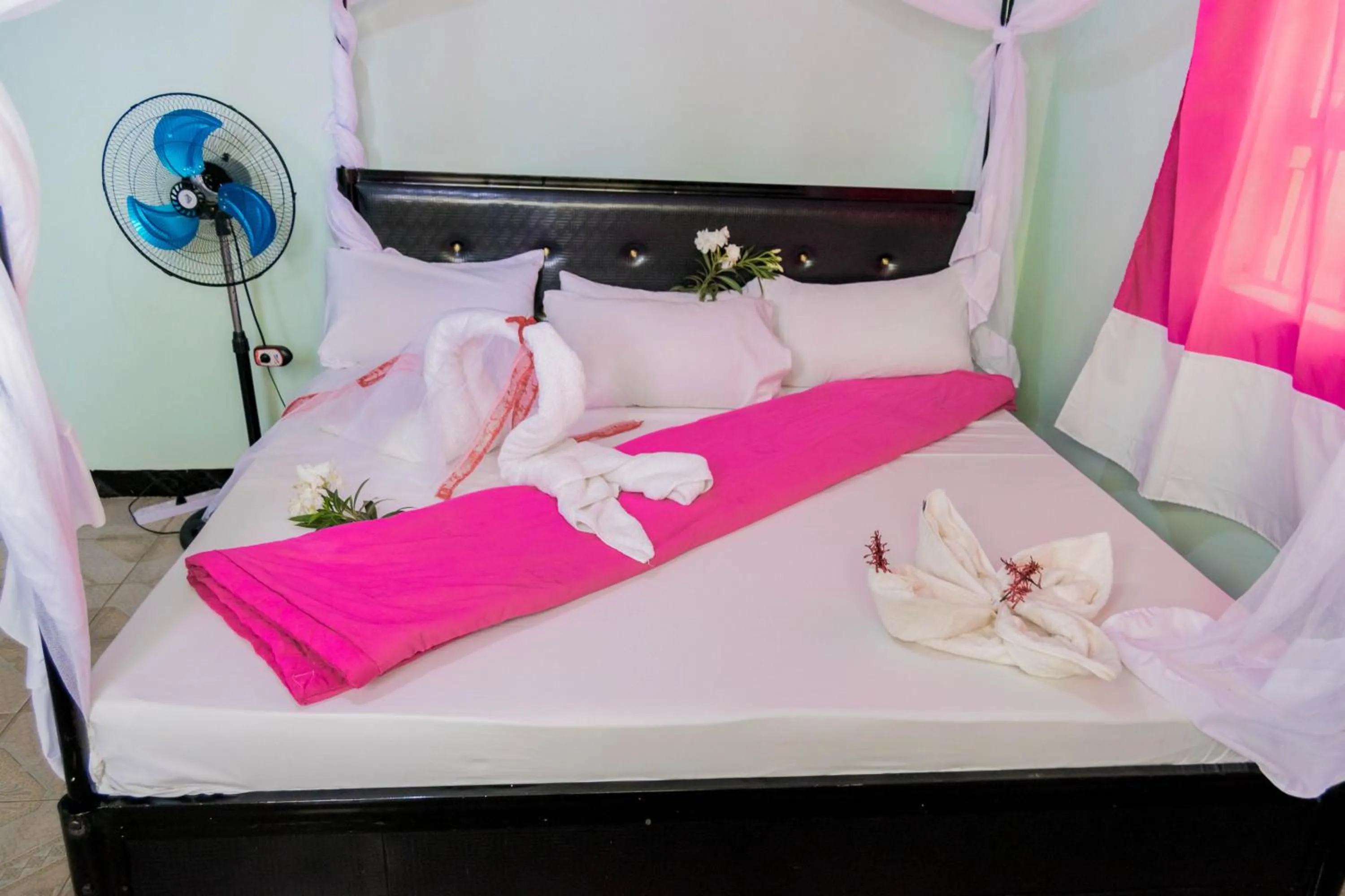 Bed in Kilimanjaro Summit Lodge