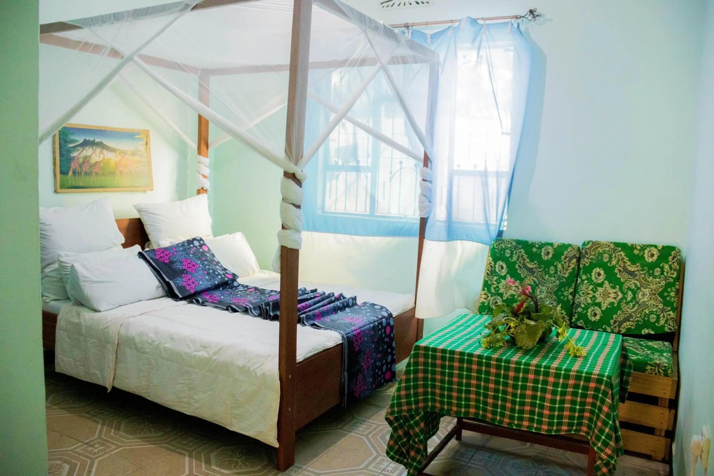 Kilimanjaro Summit Lodge