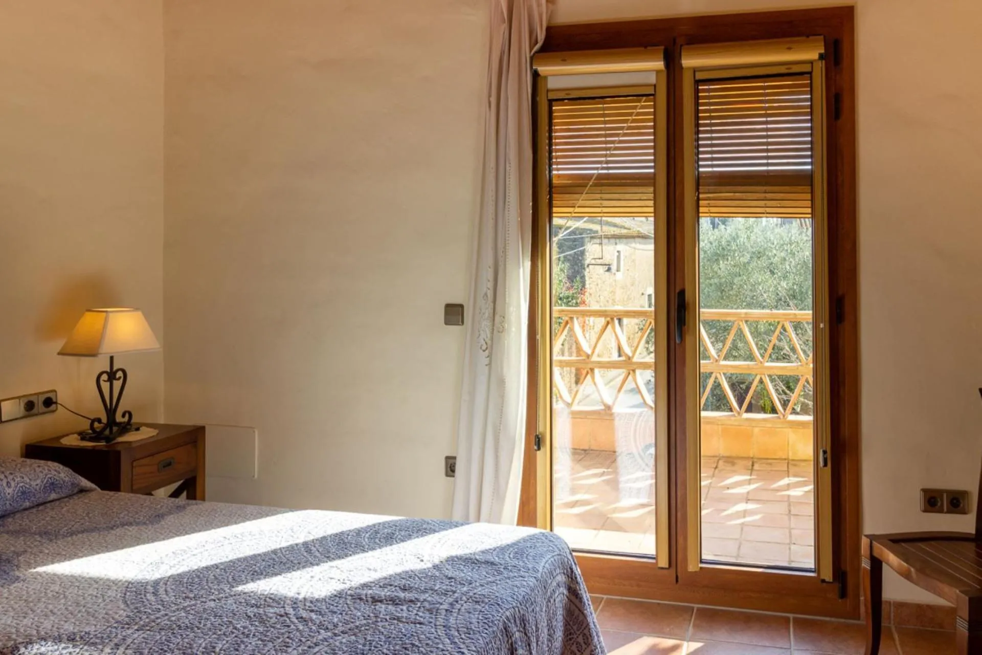 Bedroom, Bed in Casa Rural Can Ginesta
