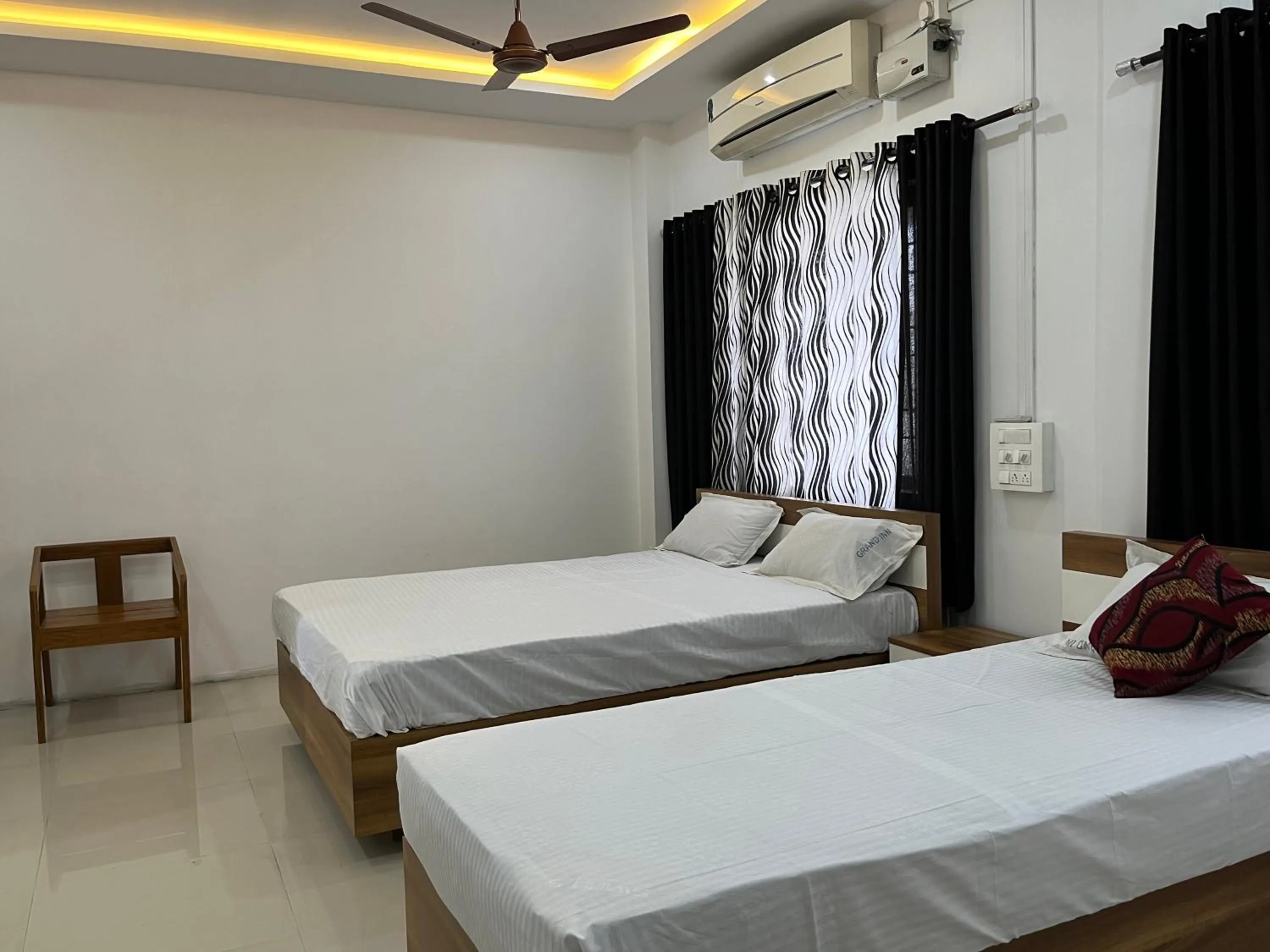 Bed in The Grand Inn