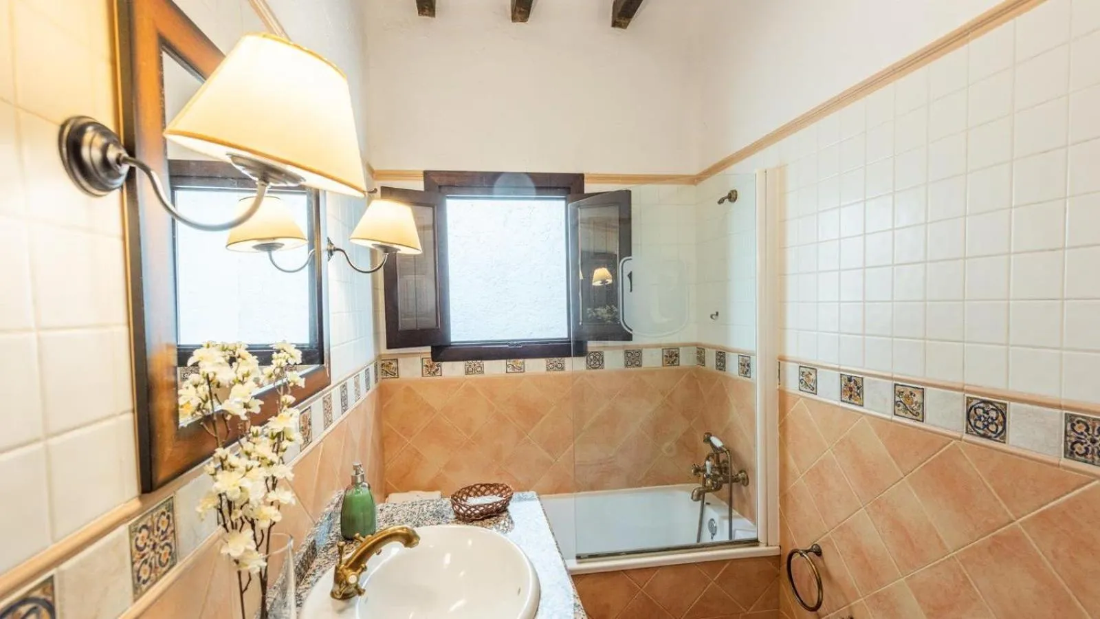 Bathroom in Villa Lagar Martinez Malaga by Ruralidays