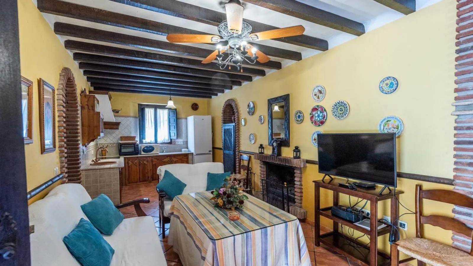 Living room in Villa Lagar Martinez Malaga by Ruralidays
