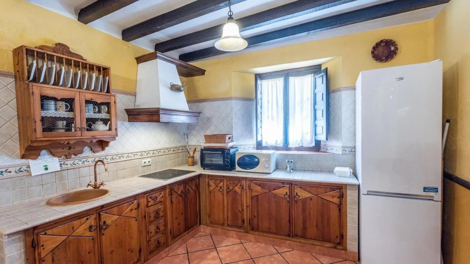Kitchen or kitchenette in Villa Lagar Martinez Malaga by Ruralidays