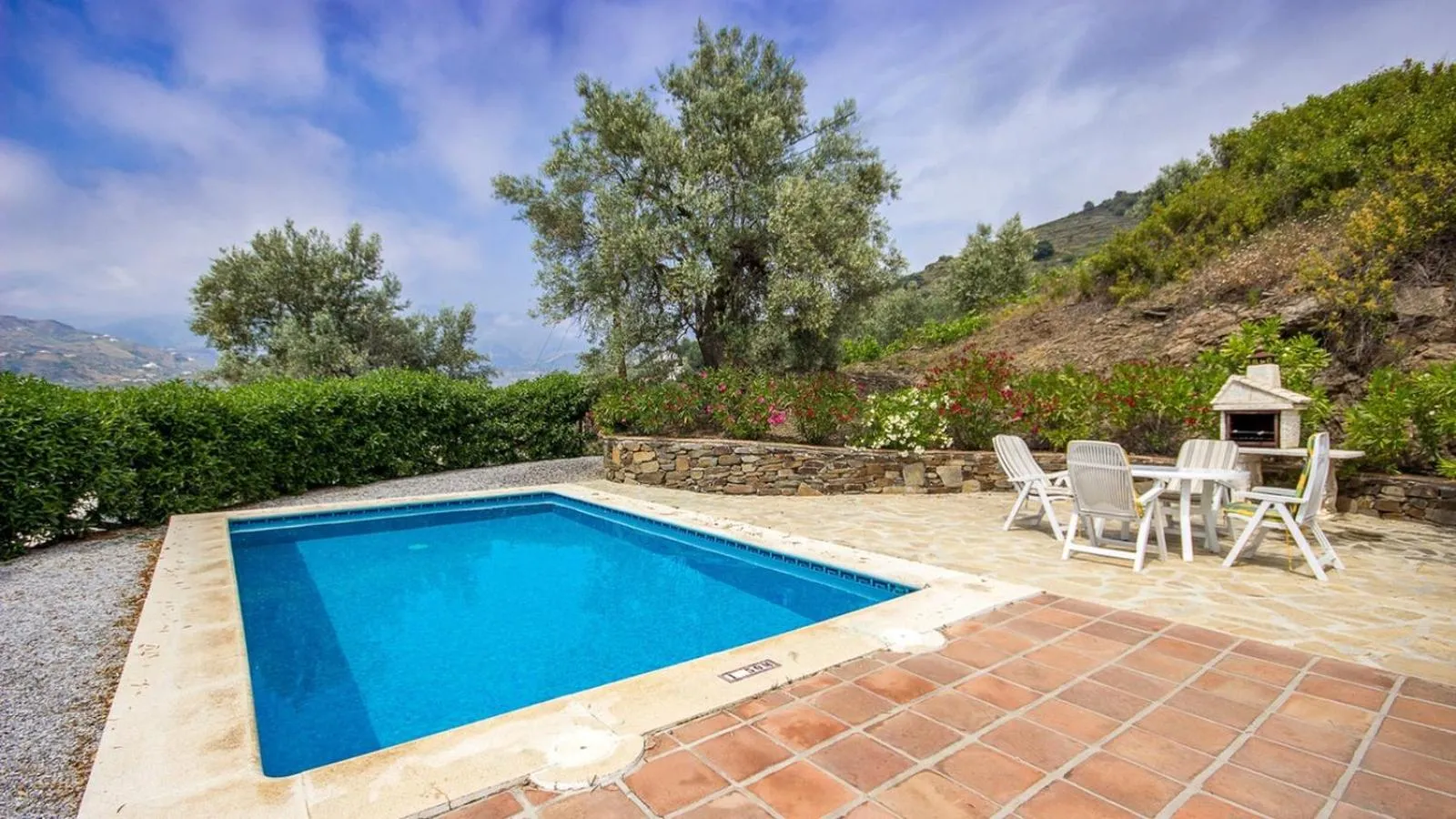 Swimming pool in Villa La Frasca Competa by Ruralidays