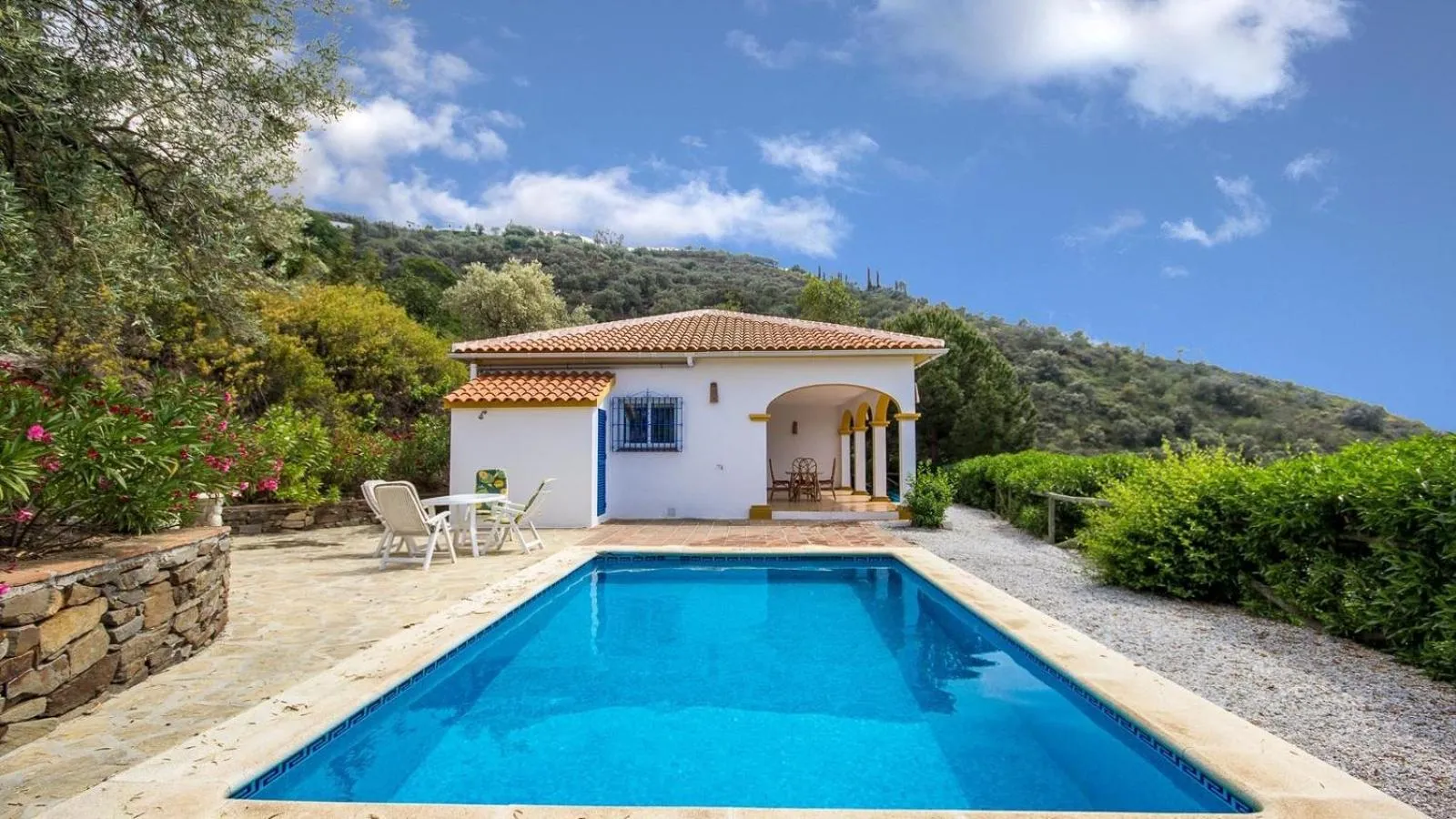 Swimming pool in Villa La Frasca Competa by Ruralidays