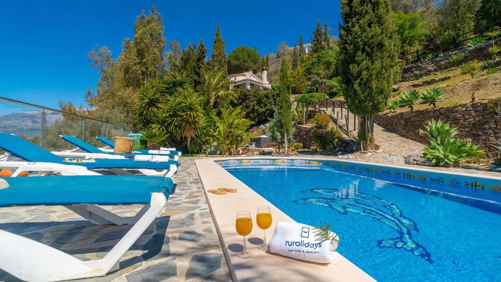 Swimming pool in Casa del Alize Sayalonga by Ruralidays