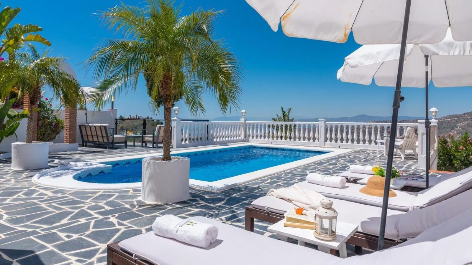 Swimming pool in Casa Paraiso Tropical Torrox by Ruralidays