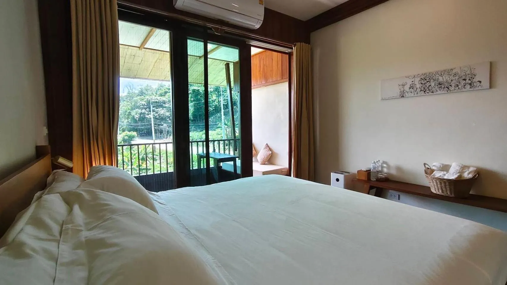 Bed in Sang Poy Cottage