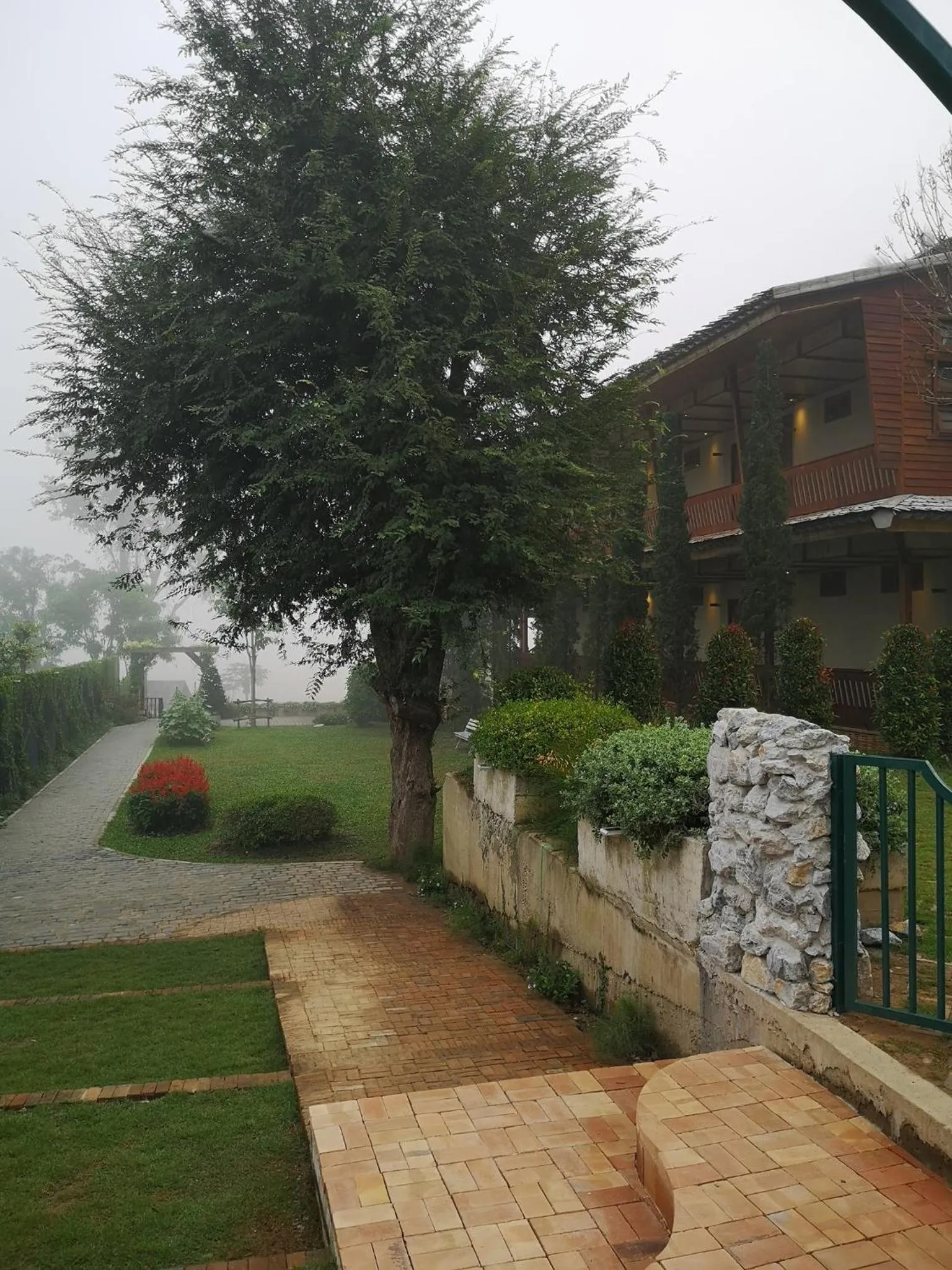 Facade/entrance in Sang Poy Cottage