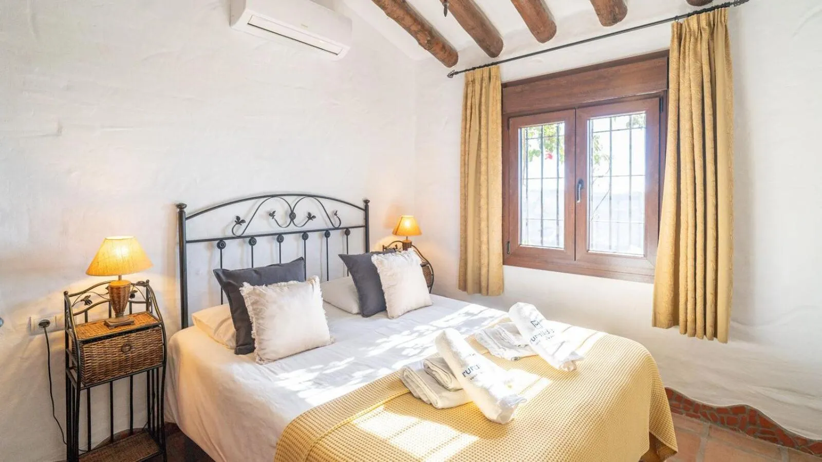 Finca Hornillo Cómpeta by Ruralidays