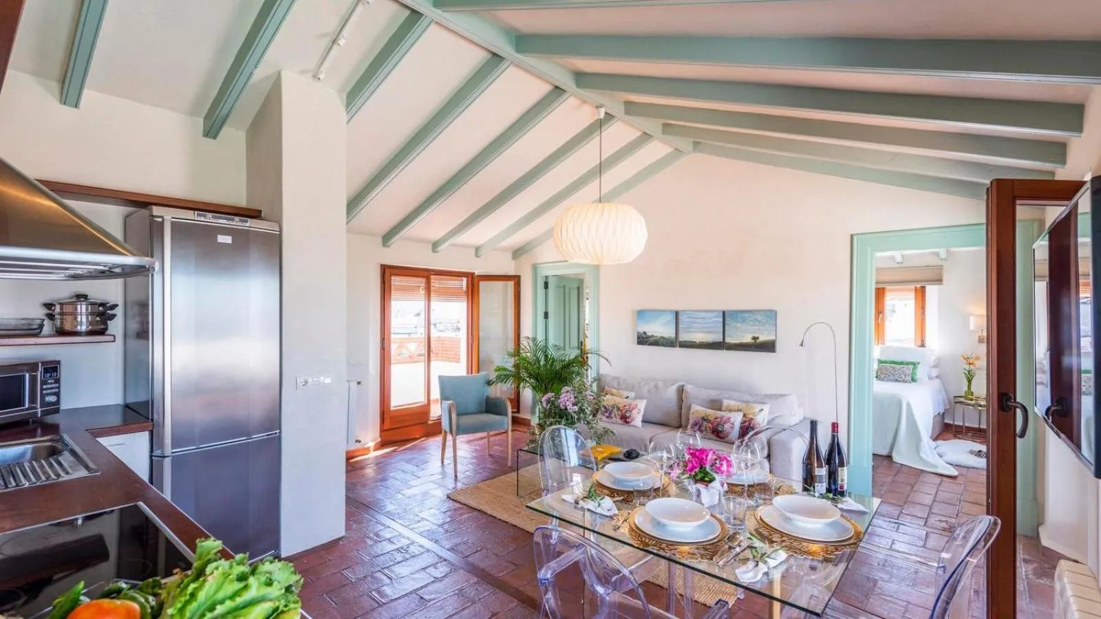 Dining area in Atico la Carrasquilla Gaucin by Ruralidays