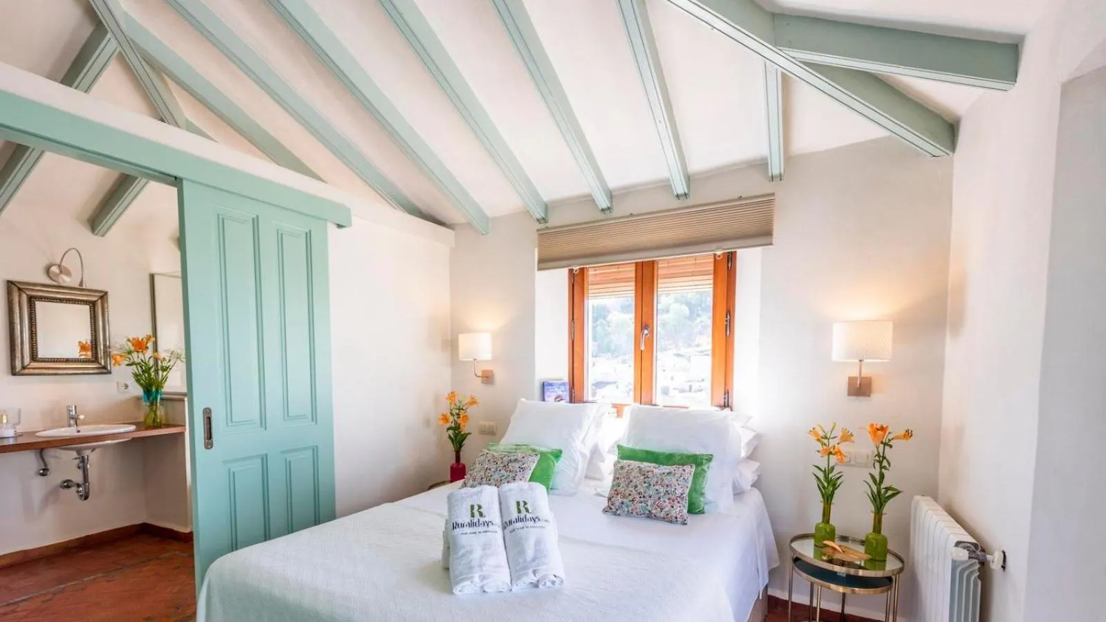 Bedroom, Bed in Atico la Carrasquilla Gaucin by Ruralidays