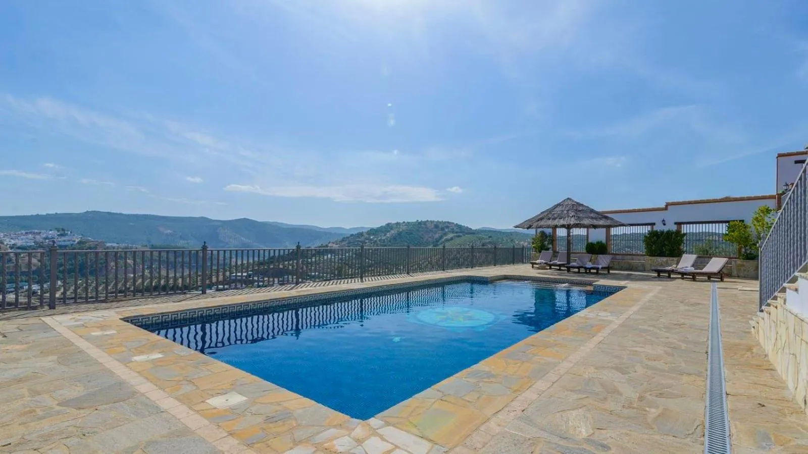 Swimming pool in Casa El Mirador Iznajar by Ruralidays