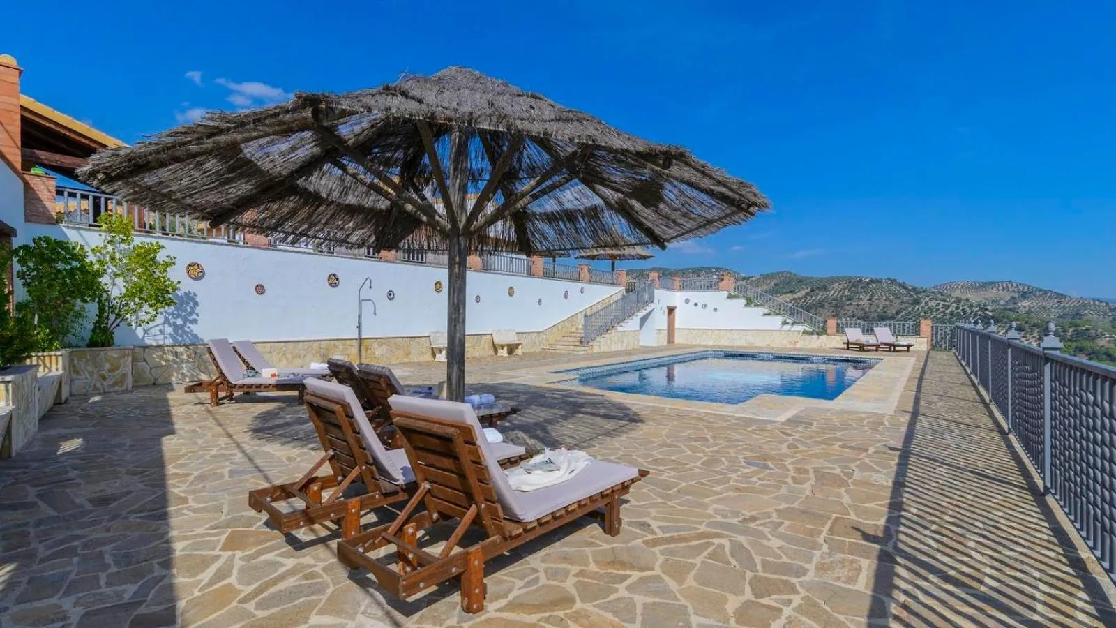 Swimming pool in Casa El Mirador Iznajar by Ruralidays