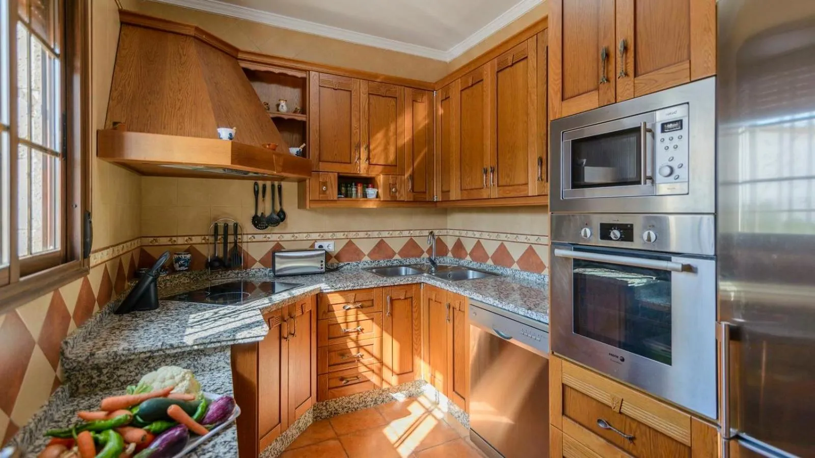 Kitchen or kitchenette in Casa El Mirador Iznajar by Ruralidays