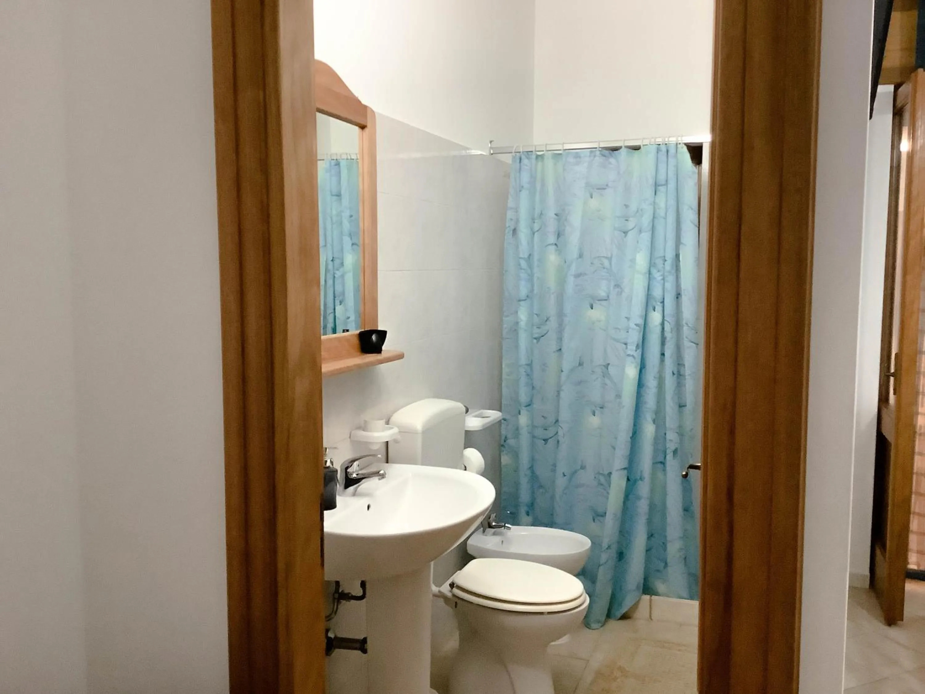 Bathroom in Affittacamere La saracina