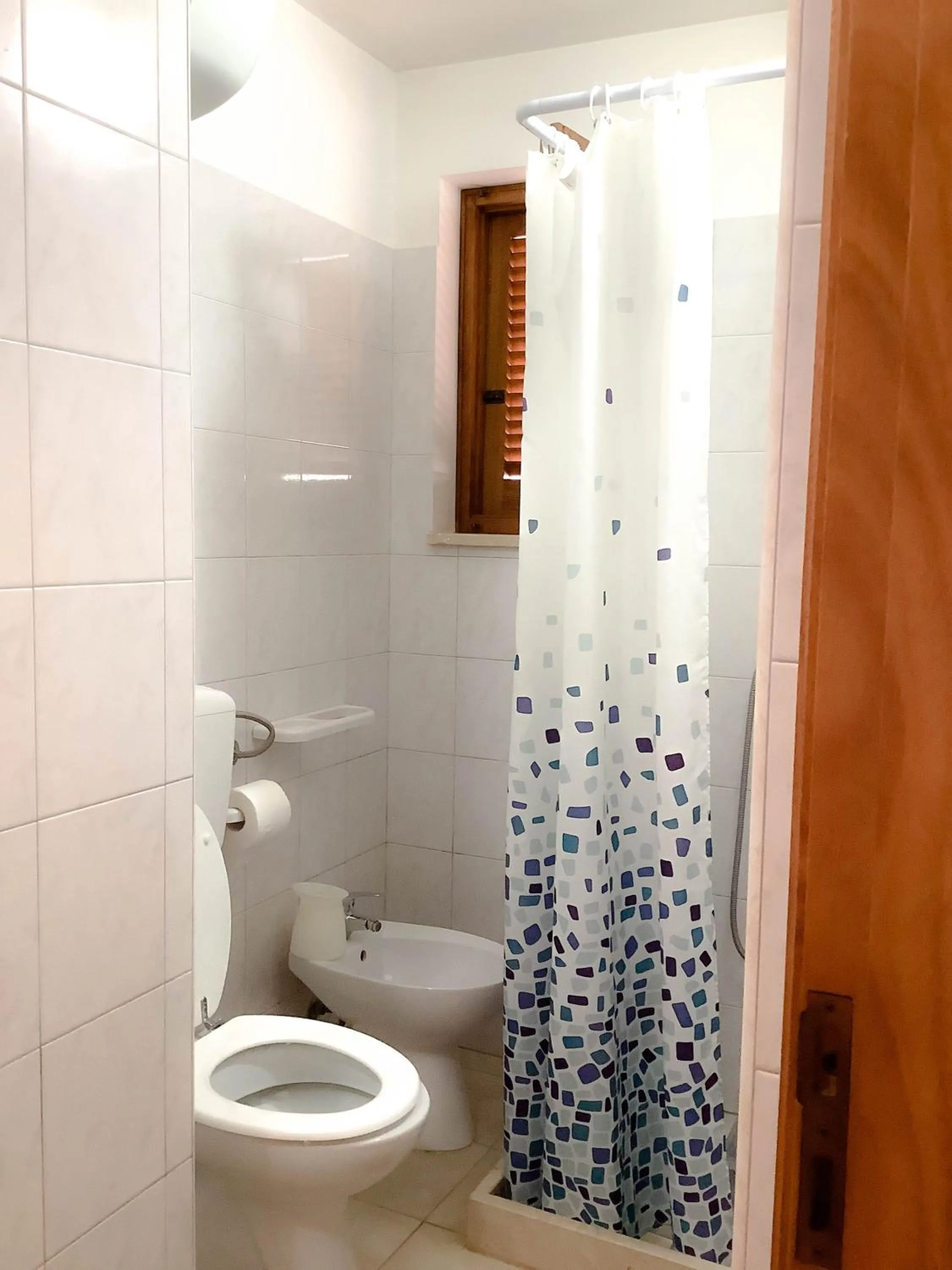 Bathroom in Affittacamere La saracina