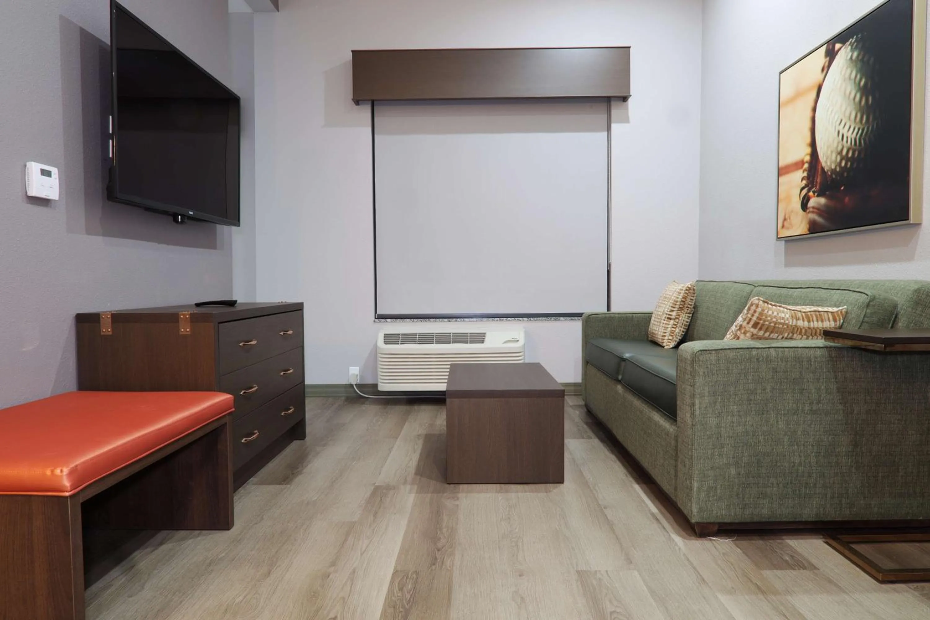 Photo of the whole room in Hotel Manhattan, BW Signature Collection