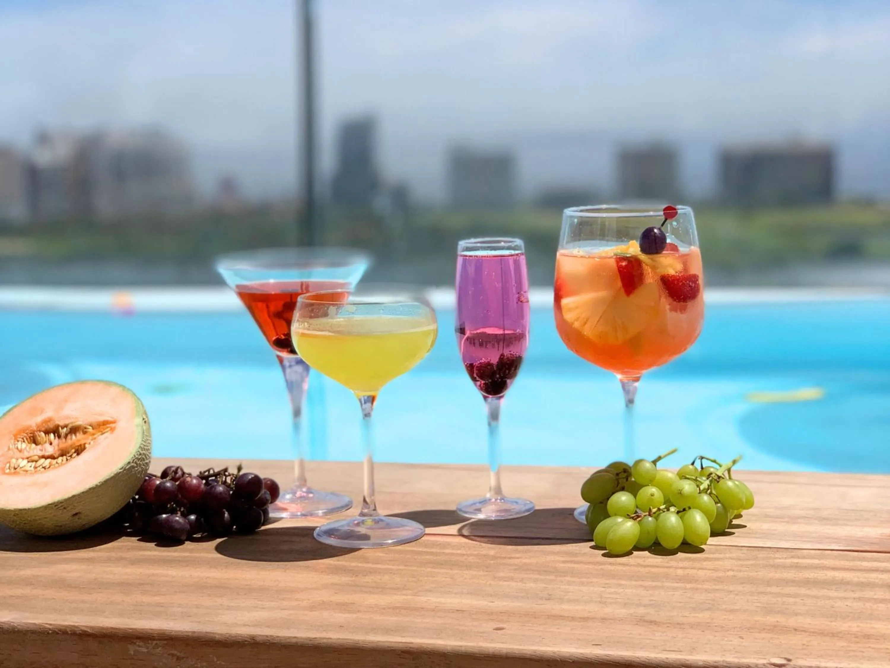 Drinks in ANEW Hotel Green Point Cape Town