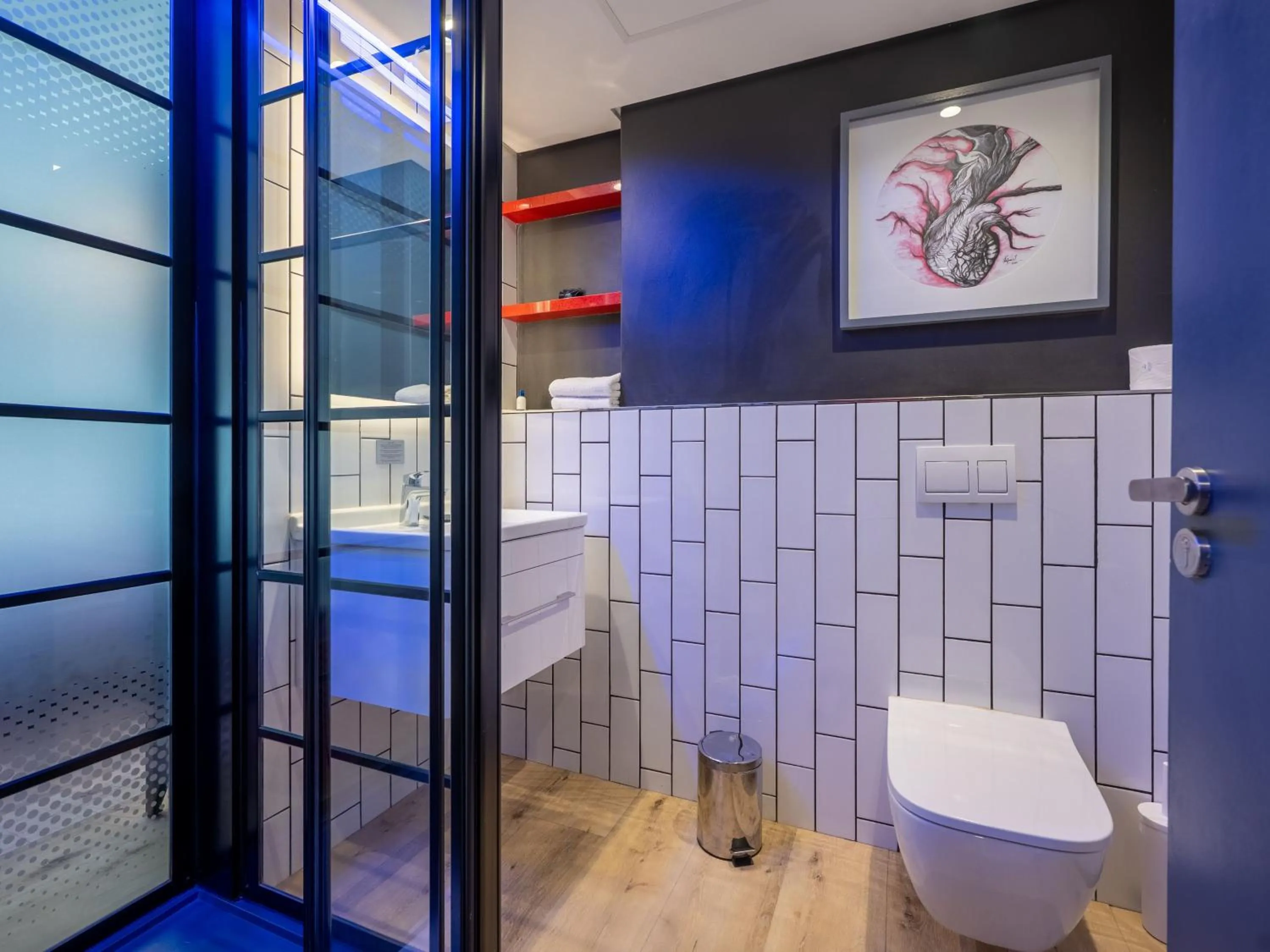 Toilet in ANEW Hotel Green Point Cape Town