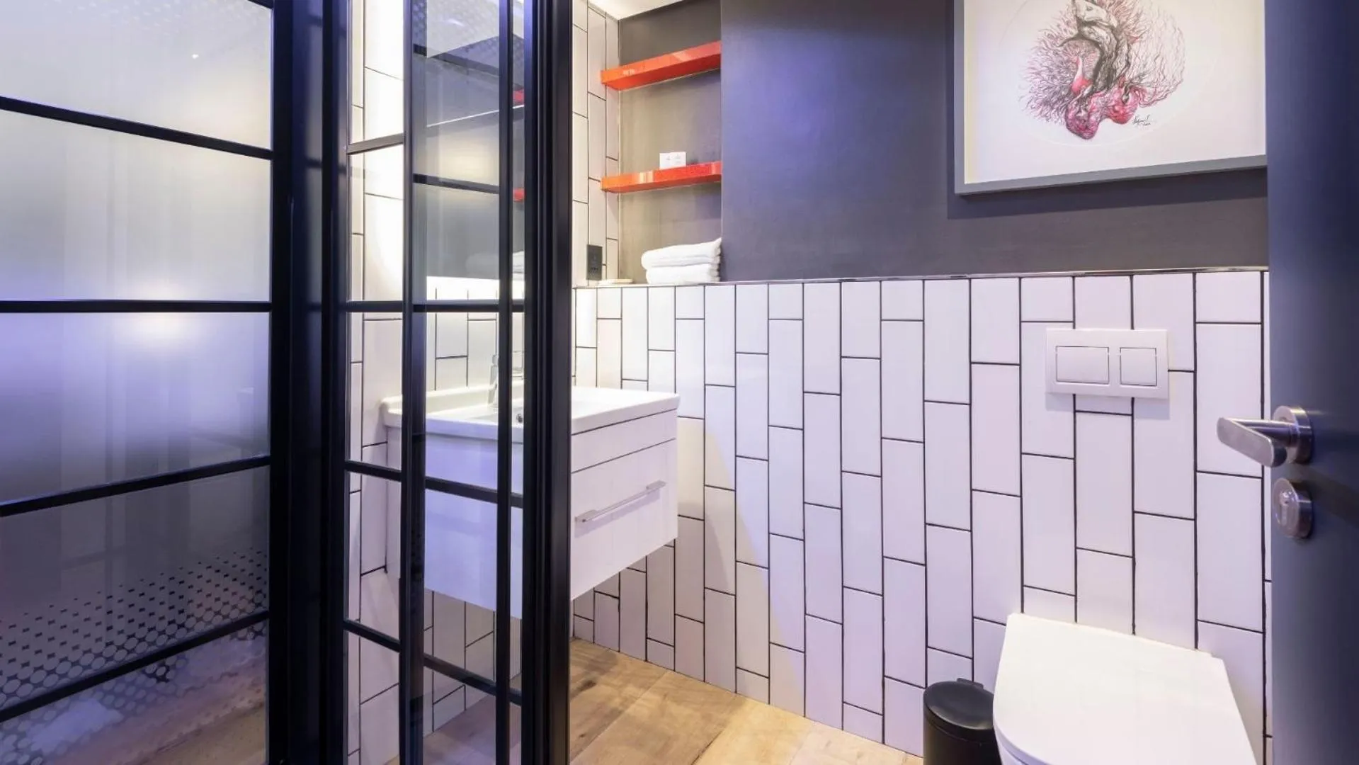 Bathroom in ANEW Hotel Green Point Cape Town