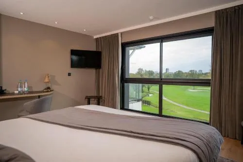 Best Western Plus Le Fairway Hotel & Spa Golf d'Arras